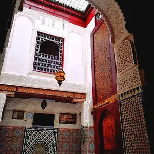 riad-family-samnoun.hotelfesmorocco.com/